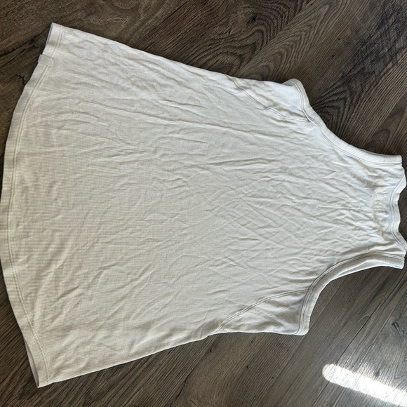 Lululemon Hold Tight Ribbed Racerback size 6 - Picture 5 of 5